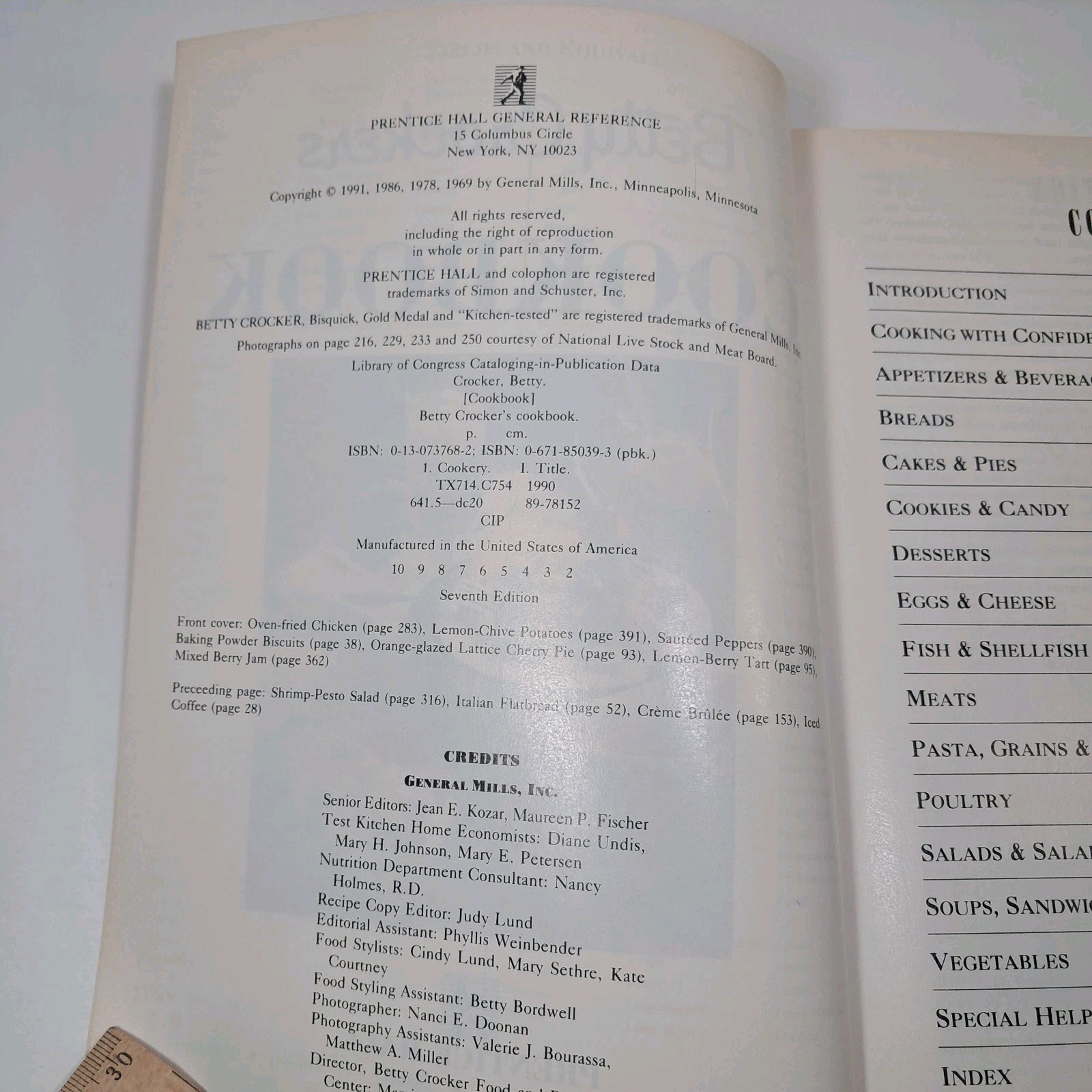 1991 Betty Crocker’s Cookbook 7th Edition Paperback 415 Pages Vtg Best Seller