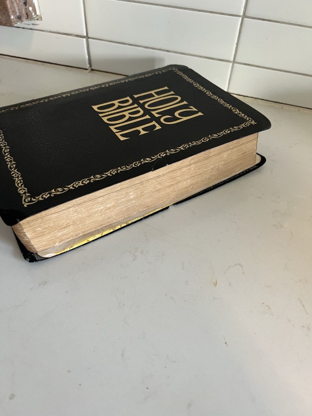 Holy Bible KJV 1973 Giant Print Red Letter Edition Thomas Nelson 581