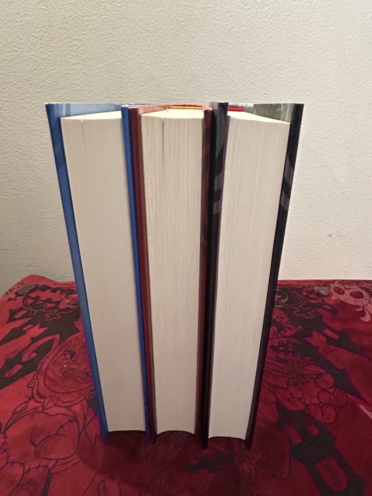 The Hunger Games Trilogy Scholastic Boxed Set Hardcover Suzanne Collins