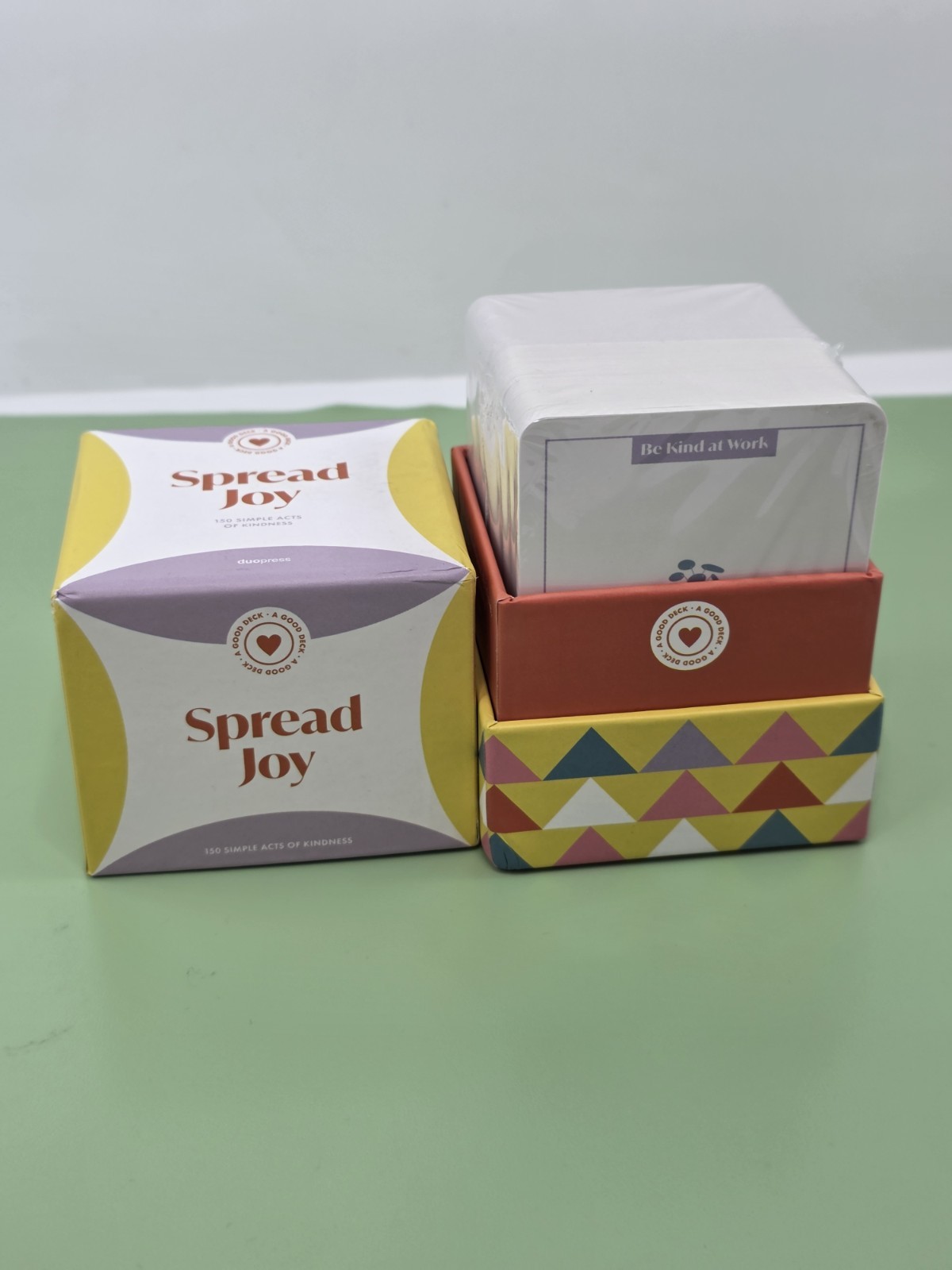 A GOOD DECK:SPREAD JOY: 150 SIMPLE ACTS OF KINDNESS CARDS Duo Press LLC
