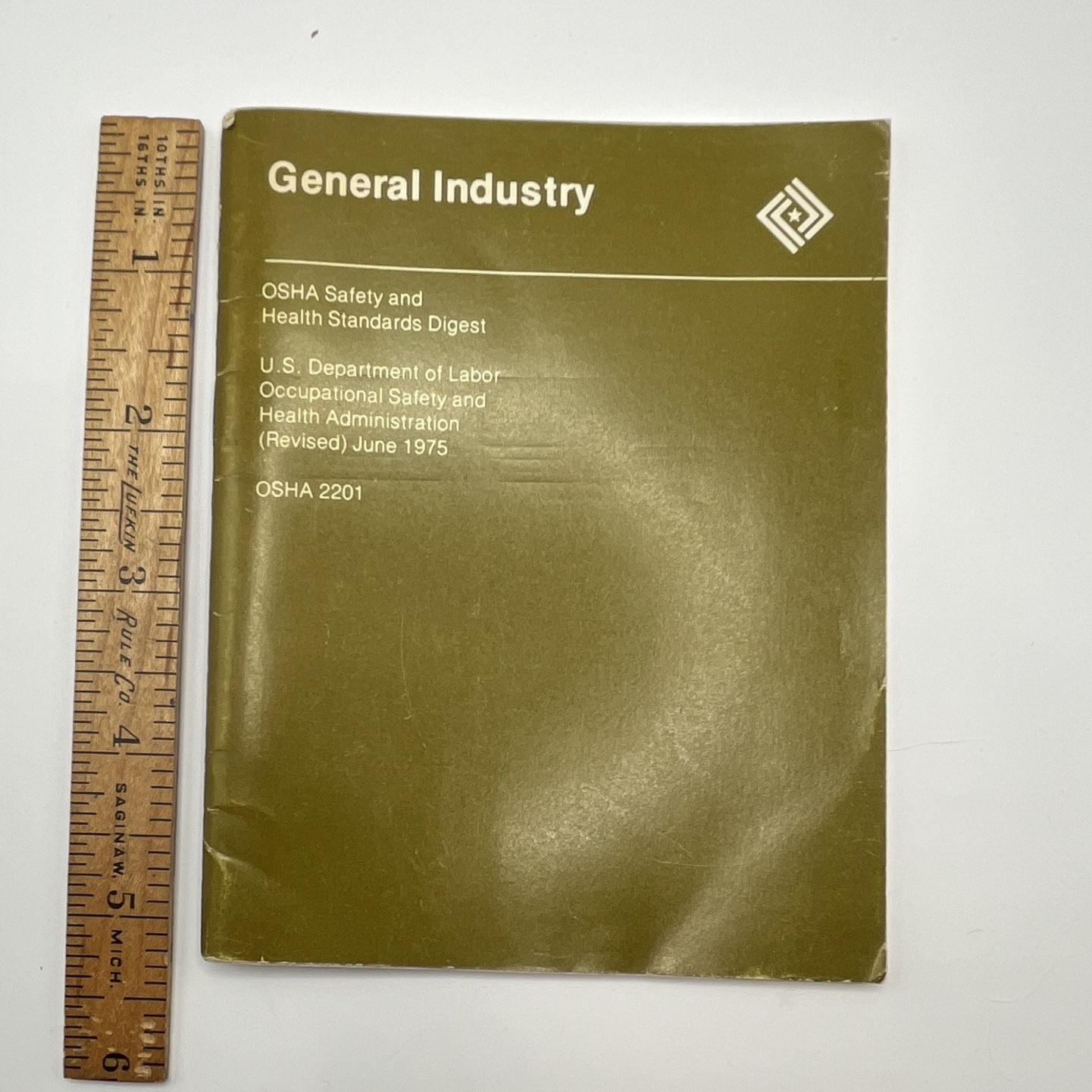 OSHA General Industry Safety & Health Standards Digest PB 1975 Illus