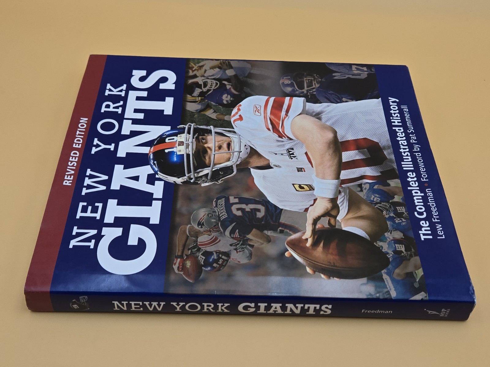 New York Giants: The Complete Illustrated History – Revised Edition