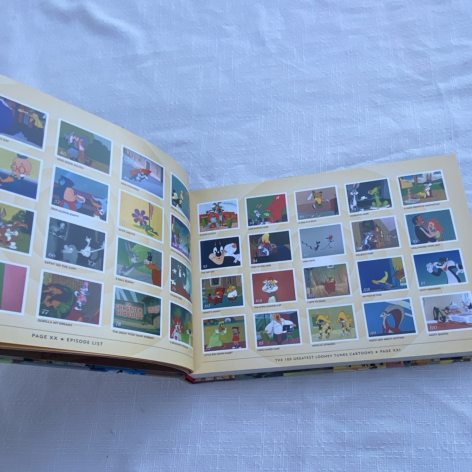 Insight Editions The 100 Greatest Looney Tunes Cartoons Hardcover Illus 2010