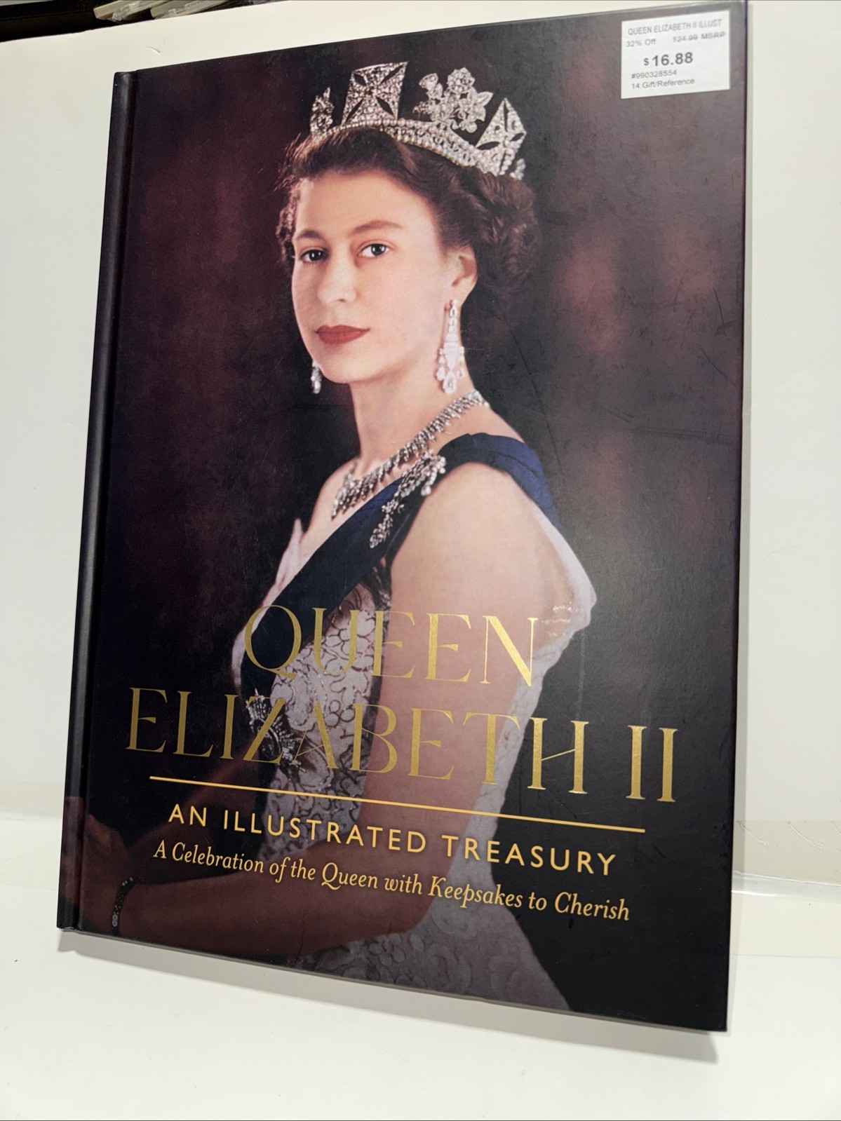 Queen Elizabeth II An Illustrated Treasury Hardcover Royalty History Photography