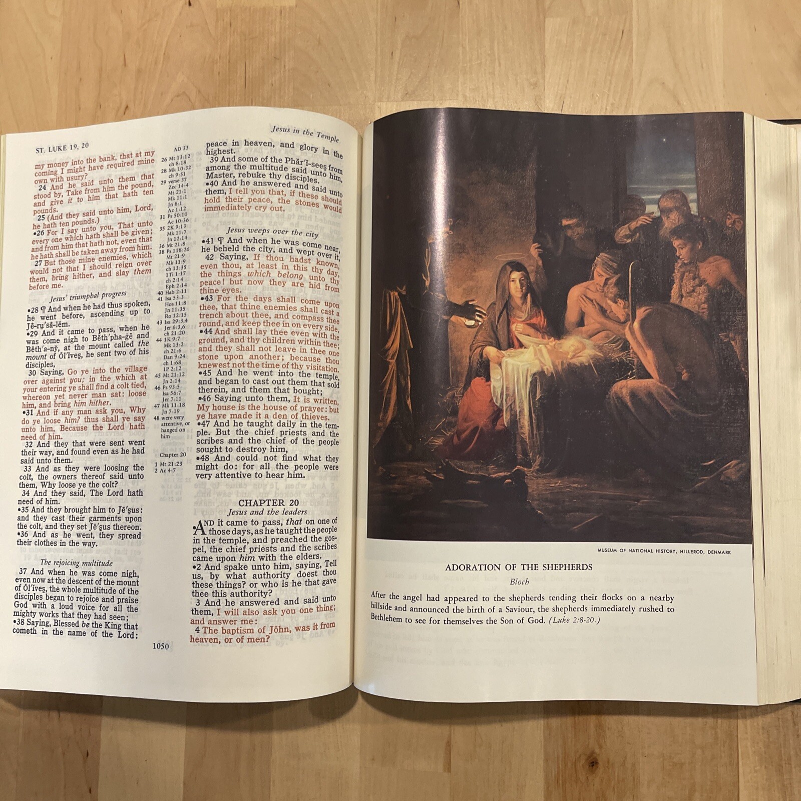 HOLY BIBLE 1970 King James Vintage HOLMAN Large Print Family Bible Illustrated