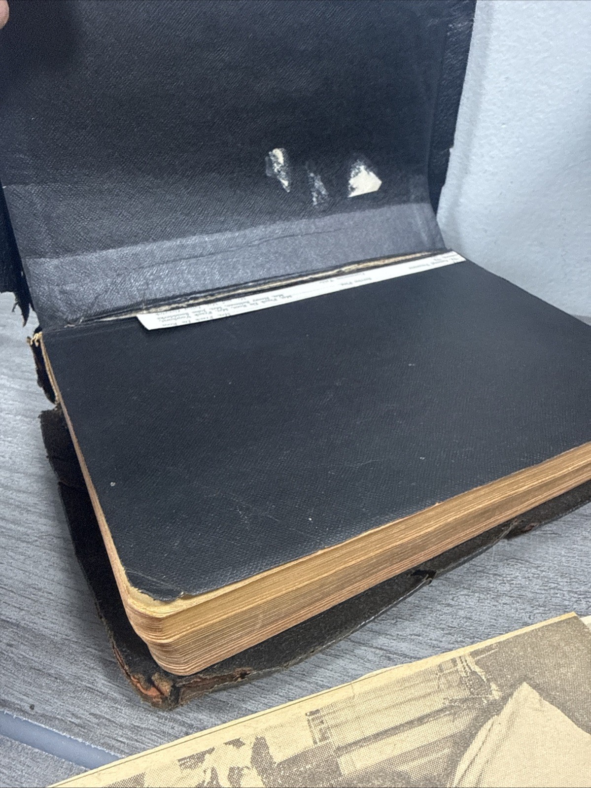Bibles Mixed Lot VTG Antiques Old Worn 1929 RSV ASV References Gold Edge