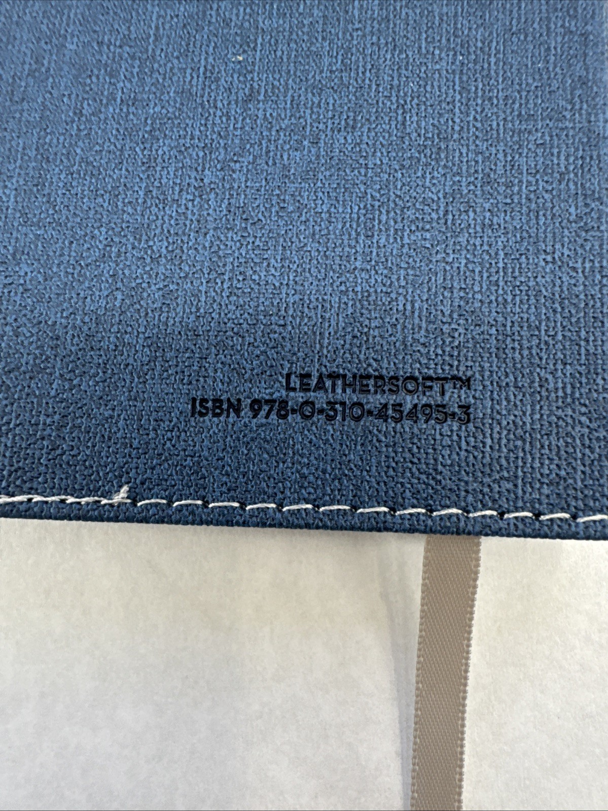 9780510454953 Blue LeatherSoft Niv Zondervan, Thin Line 2022 Red Letter Bible