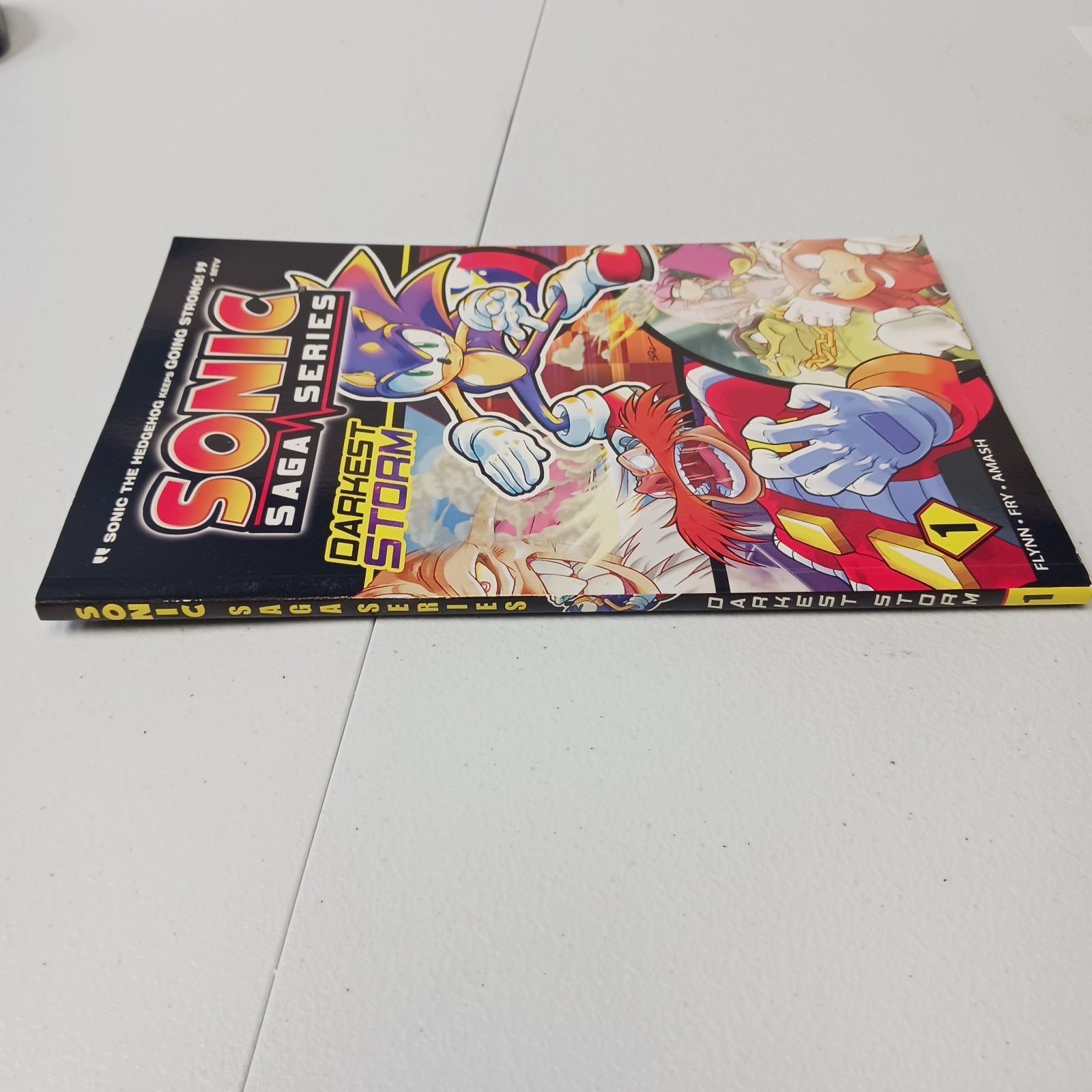 “Darkest Storm” – Sonic Saga Series No. 1 by Flynn, Fry; Amash (2012, PB)