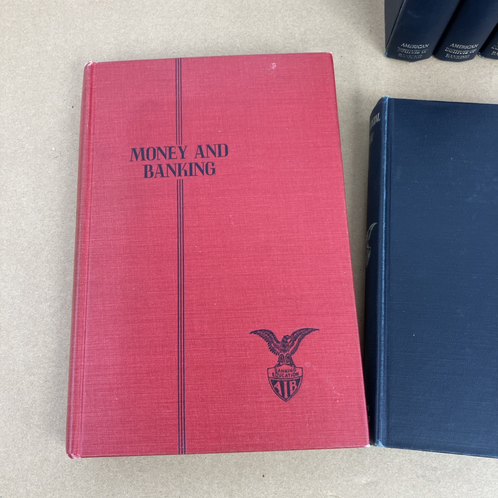 5 Lot – VTG American Institute of Banking Hardcover Book Economics Law Fundament