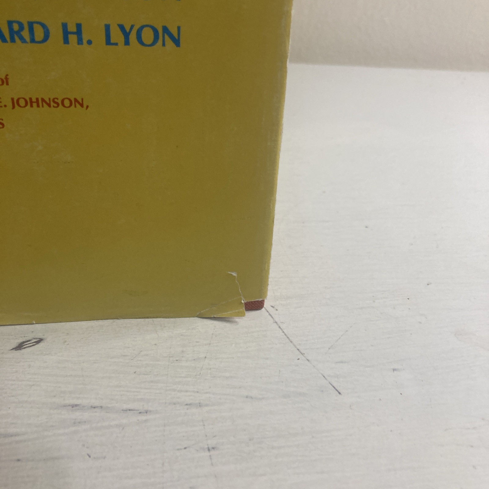 Insects That Feed On Trees and Shrubs by Warren Johnson + Howard H. Lyon HC/DJ