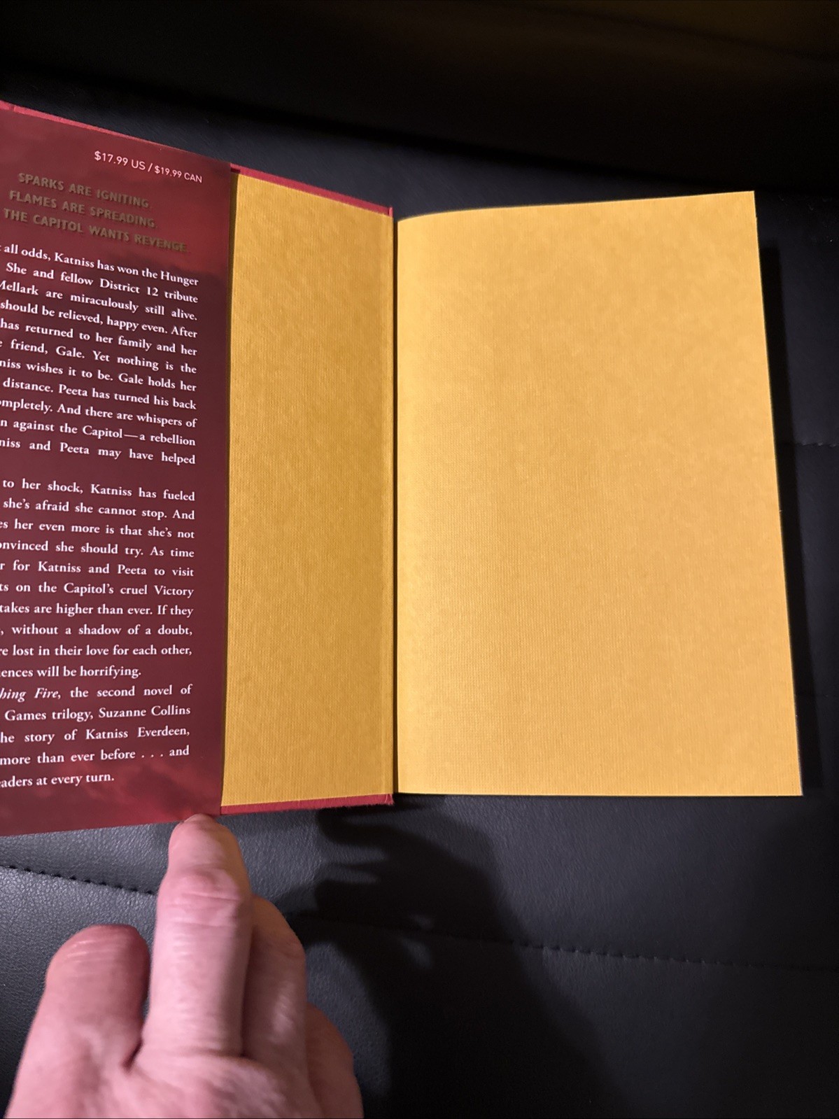 Catching Fire (Hunger Games, Book Two) by Suzanne Collins (2009, Hardcover)