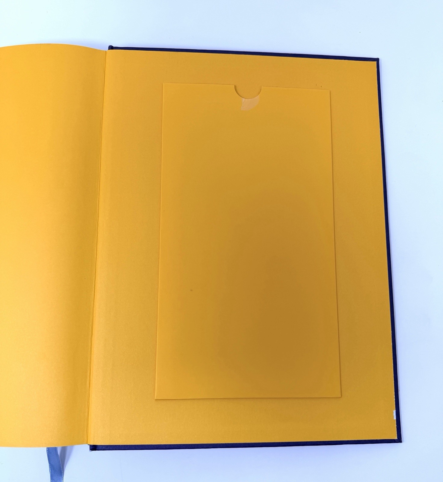 Britannica Kids’ Encyclopedia : What We Know and What We Don’t Pls Read Descript