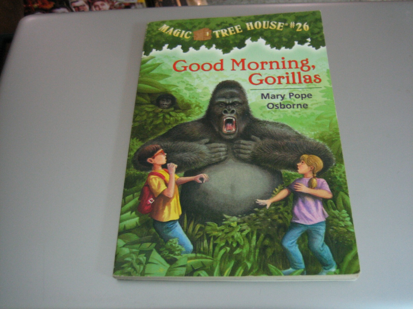 Magic Tree House: Good Morning, Gorillas by Mary Pope Osborne (2002, Paperback)