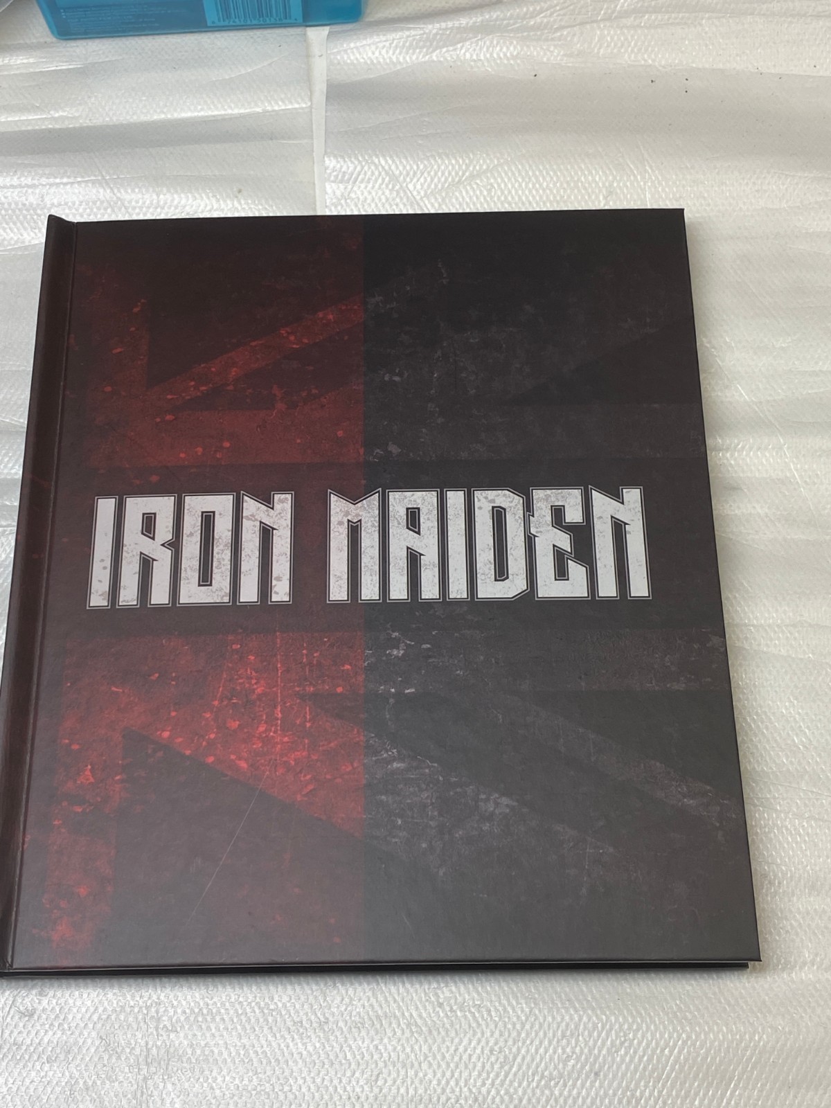 IRON MAIDEN VAULT By Chris Welch – Hardcover 9C