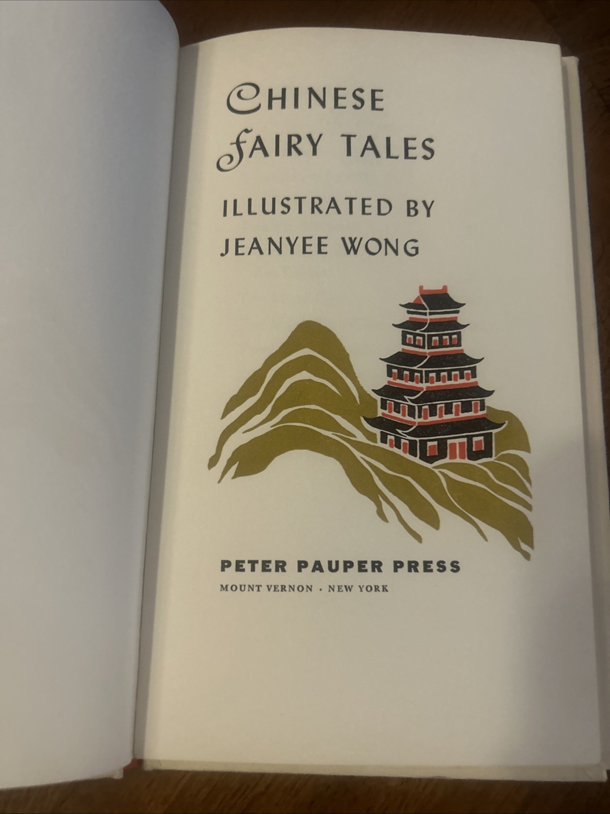 Lot Of 2 Chinese fairytales and Chinese nursery rhymes 1960s HCDJ VG+
