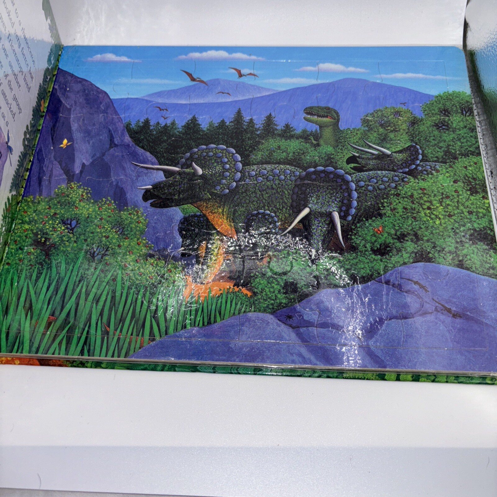 Jigsaw Dinosaurs by Anne Sharp. (2000, Hardcover) jigsaw puzzles in a book form