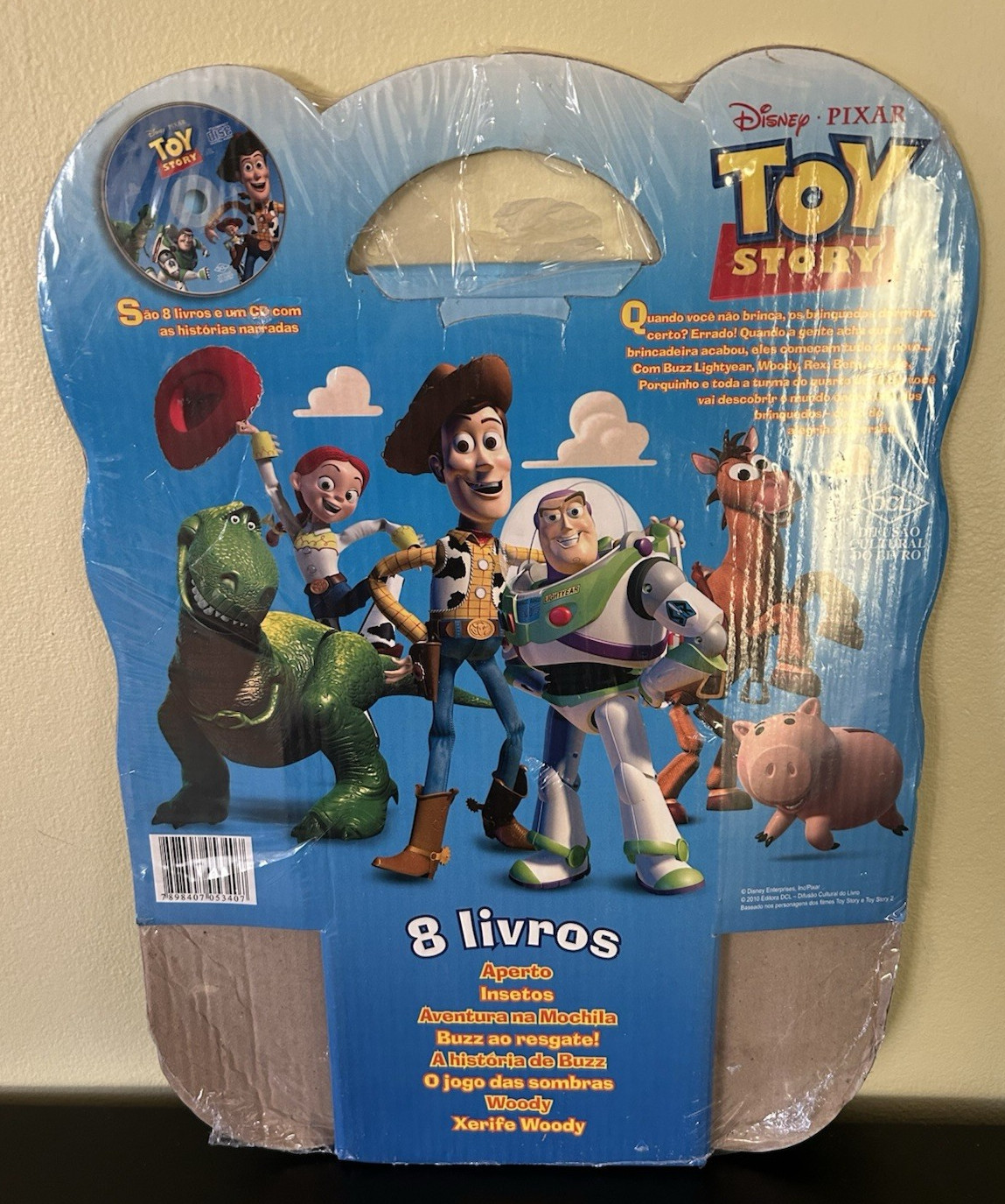 TOY STORY 1 & 2 ~~ 8 books and a CD with narrated stories in Portuguese NRFP