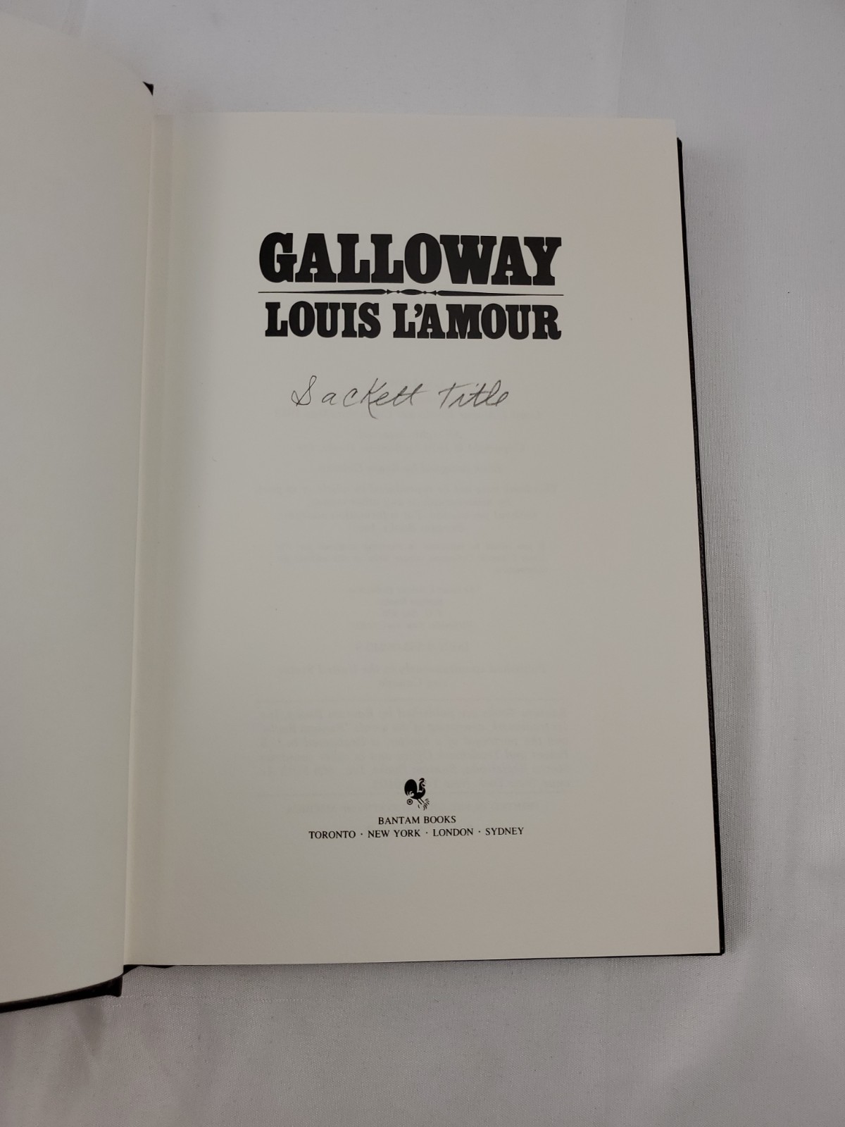 The Louis L’amour Collection Leatherette Bantam Book Lot Of 10
