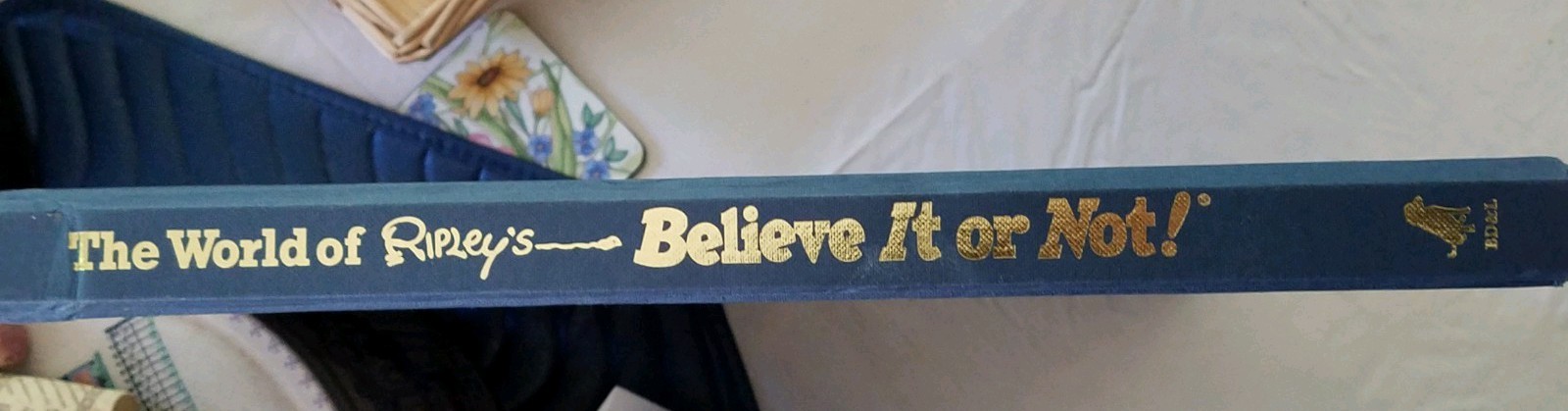 1999 HARDCOVER THE WORLD OF RIPLEY’S BELIEVE IT OR NOT BOOK. 159 PAGES