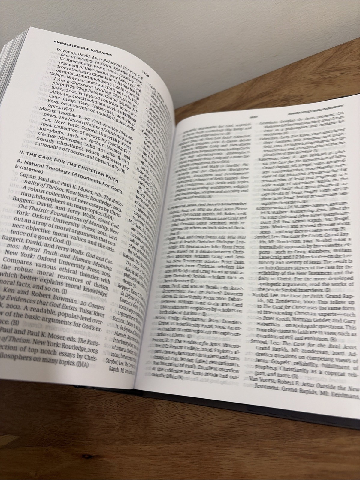 The Apologetics Study Bible Holman Christian Standard Bible CSB Hardcover