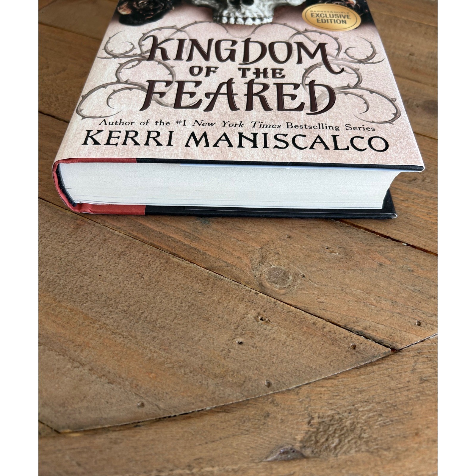 Kingdom of the Feared Kerri Maniscalco Barnes Noble Exclusive Edition Hardcover