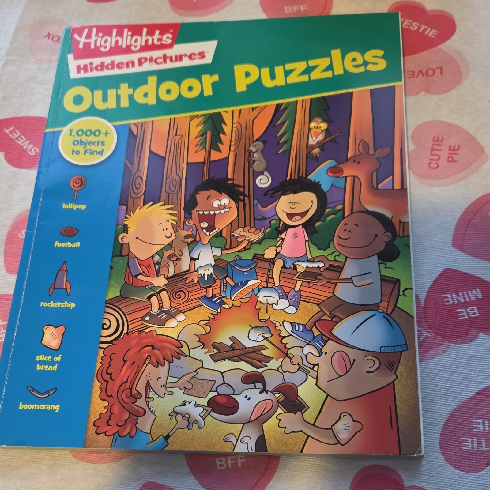 Highlights Hidden Pictures: Outdoor Puzzles, Paperback, Activity Book