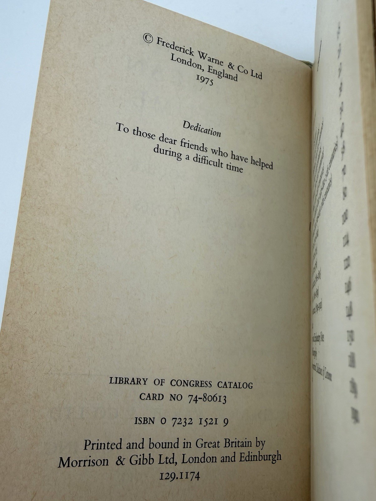 The Observer’s Book of European Costume – Geoffrey Squire & Pauline Baynes 1975