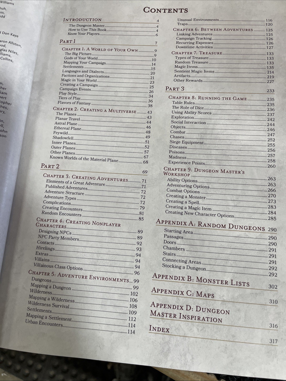 Dungeons and Dragons Dungeon Master’s Guide (Hardcover 2014)