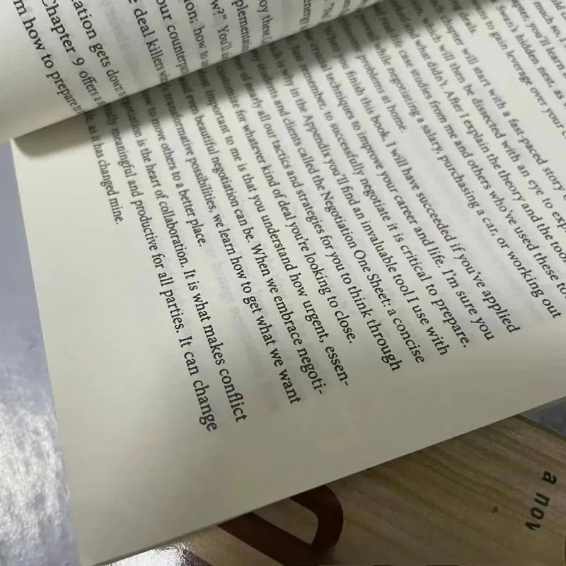Never Split The Difference By Chris Voss Books In English Free Shipping