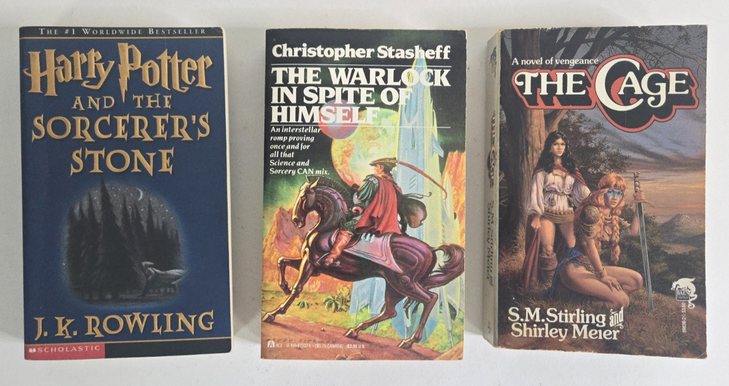 Lot of 29 Sci-Fi / Fantasy Mass Market Paperback Books