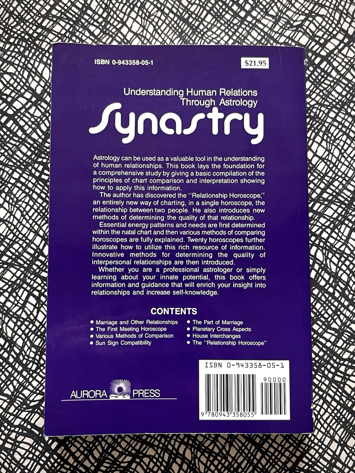 SYNASTRY: UNDERSTANDING HUMAN RELATIONS THROUGH ASTROLOGY ~ DAVISON New Age VGPB