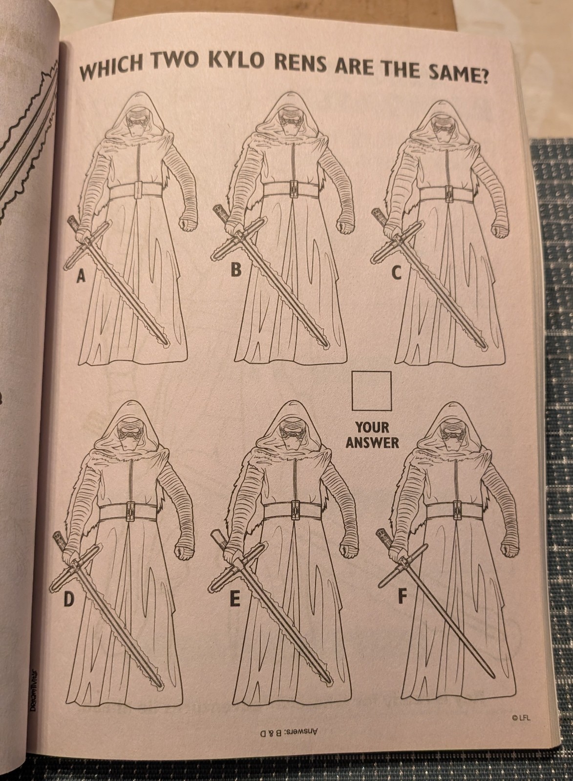 2022 Star Wars May The Force Be With You Jumbo Colortivity Book