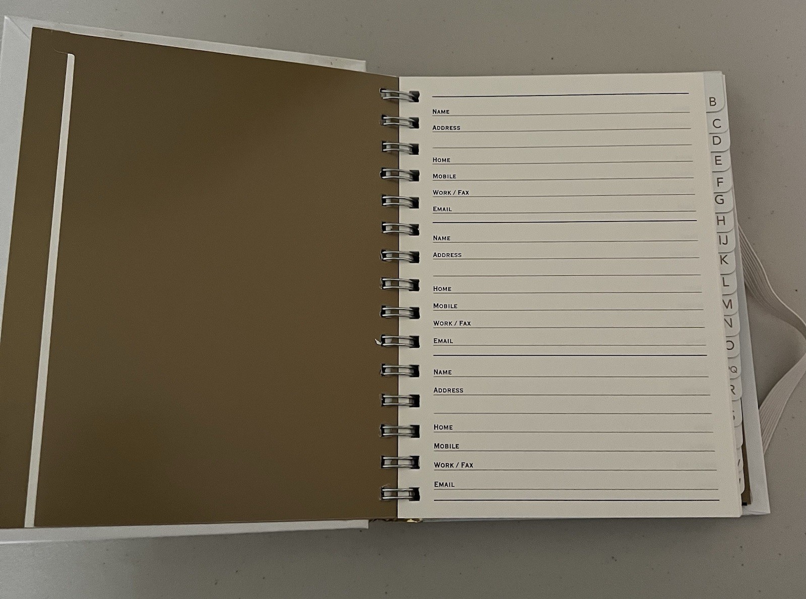 GOLD DOTS LARGE ADDRESS BOOK By Peter Pauper Press – Hardcover Brand New
