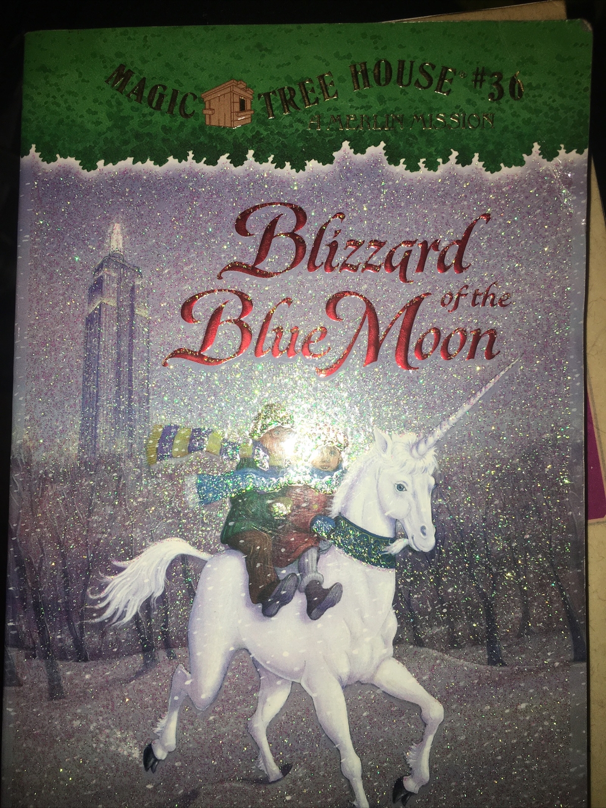 Blizzard of the Blue Moon by Mary Pope Osborne (2007, Digest Paperback)