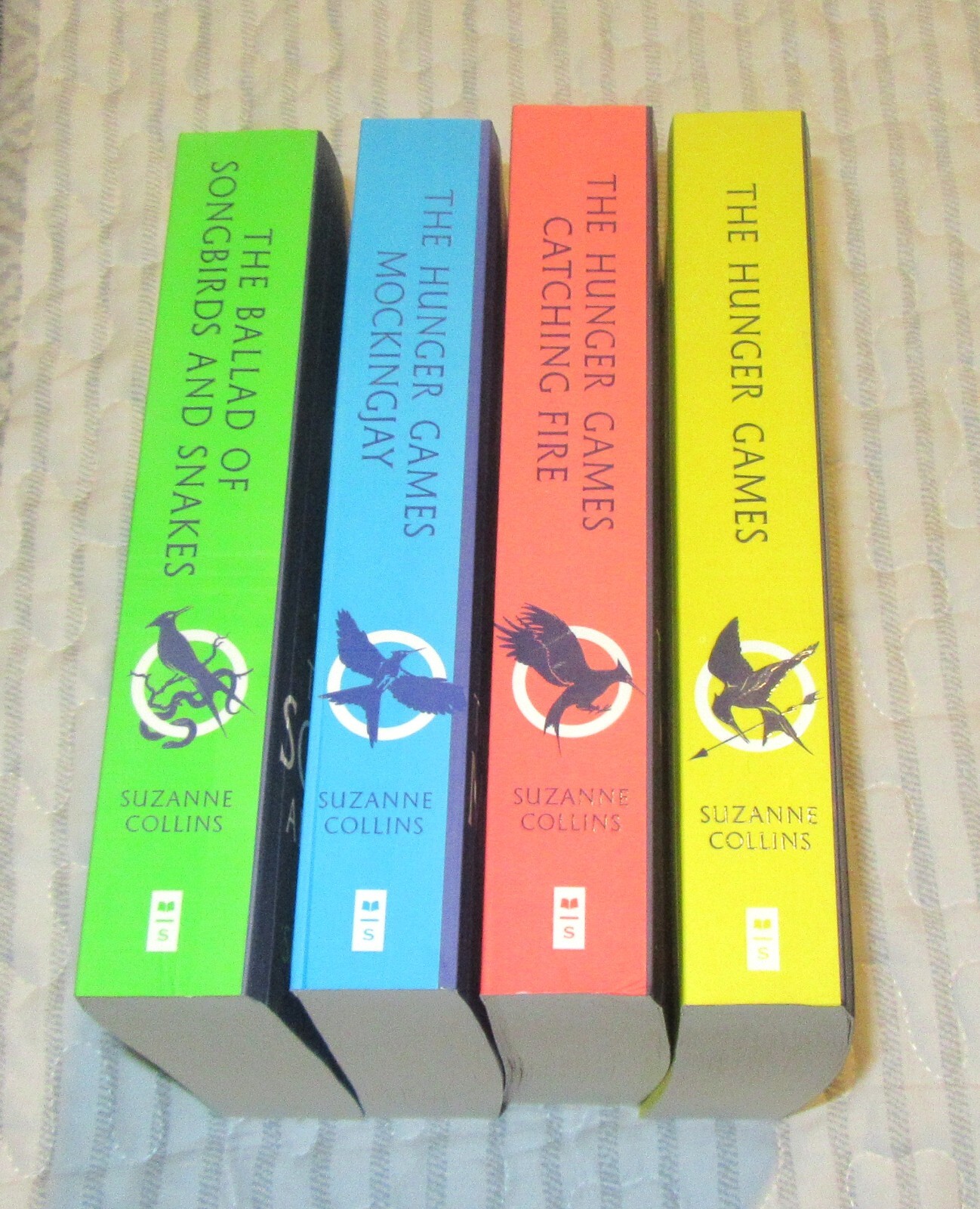 Hunger Games Boxed Set 4 Paperbacks