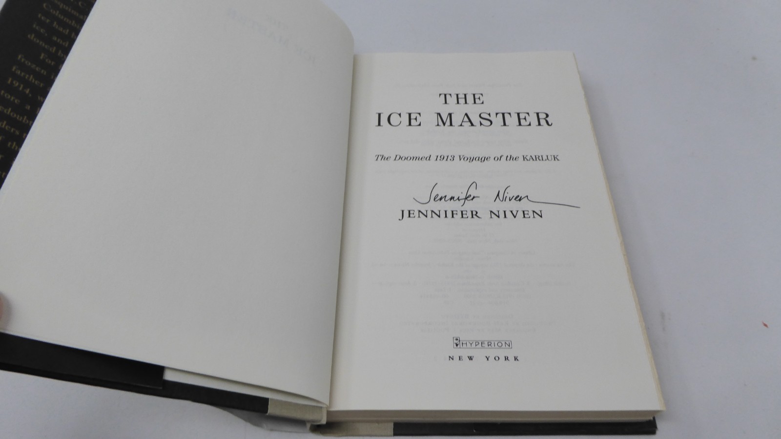 *SIGNED* The Ice Master: The Doomed 1913 Voyage… by Jennifer Niven (HC, 2000)