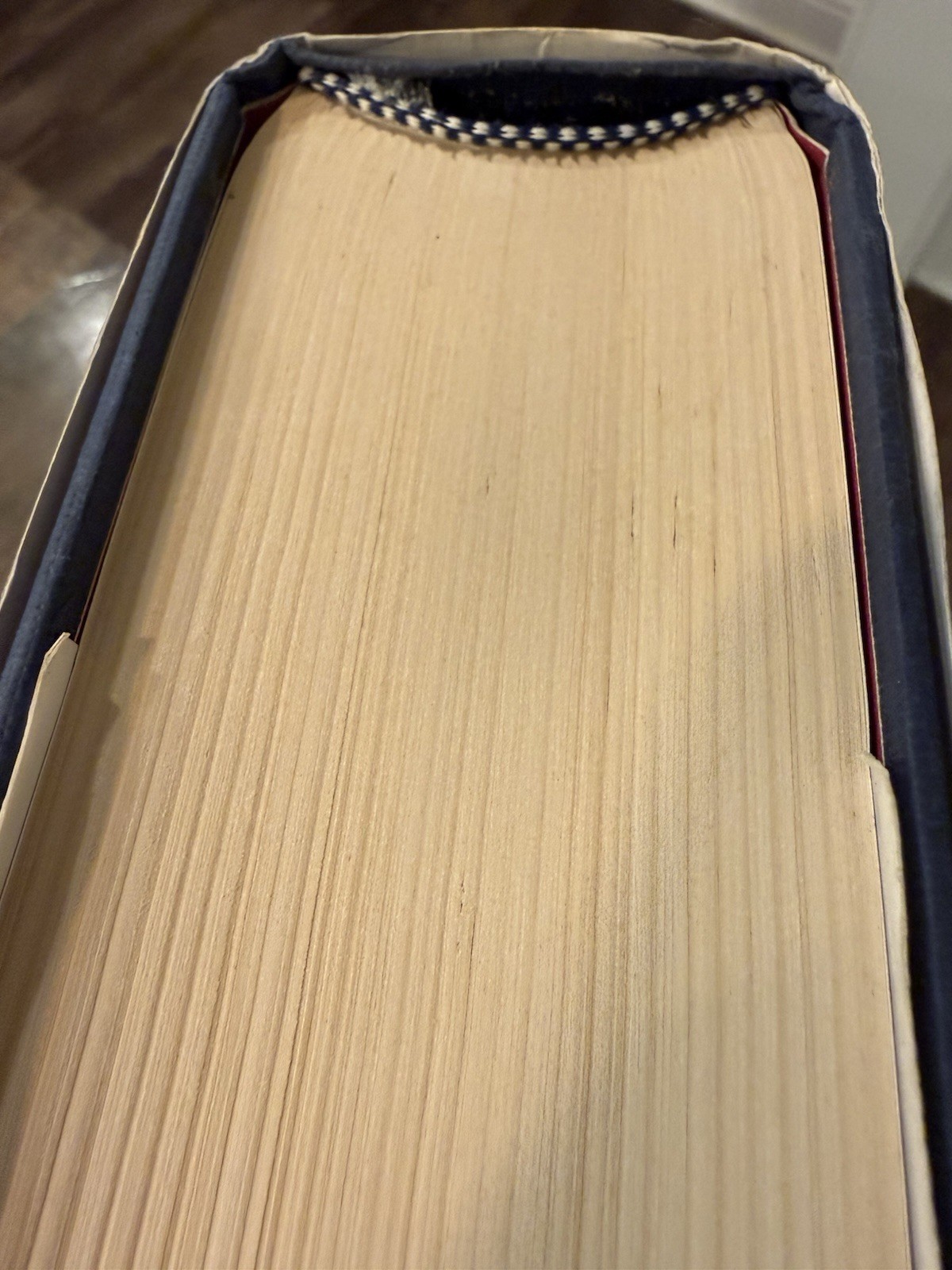 Robert Jordan & Brandon Sanderson A Memory of Light Hardcover Autographed 1st Ed