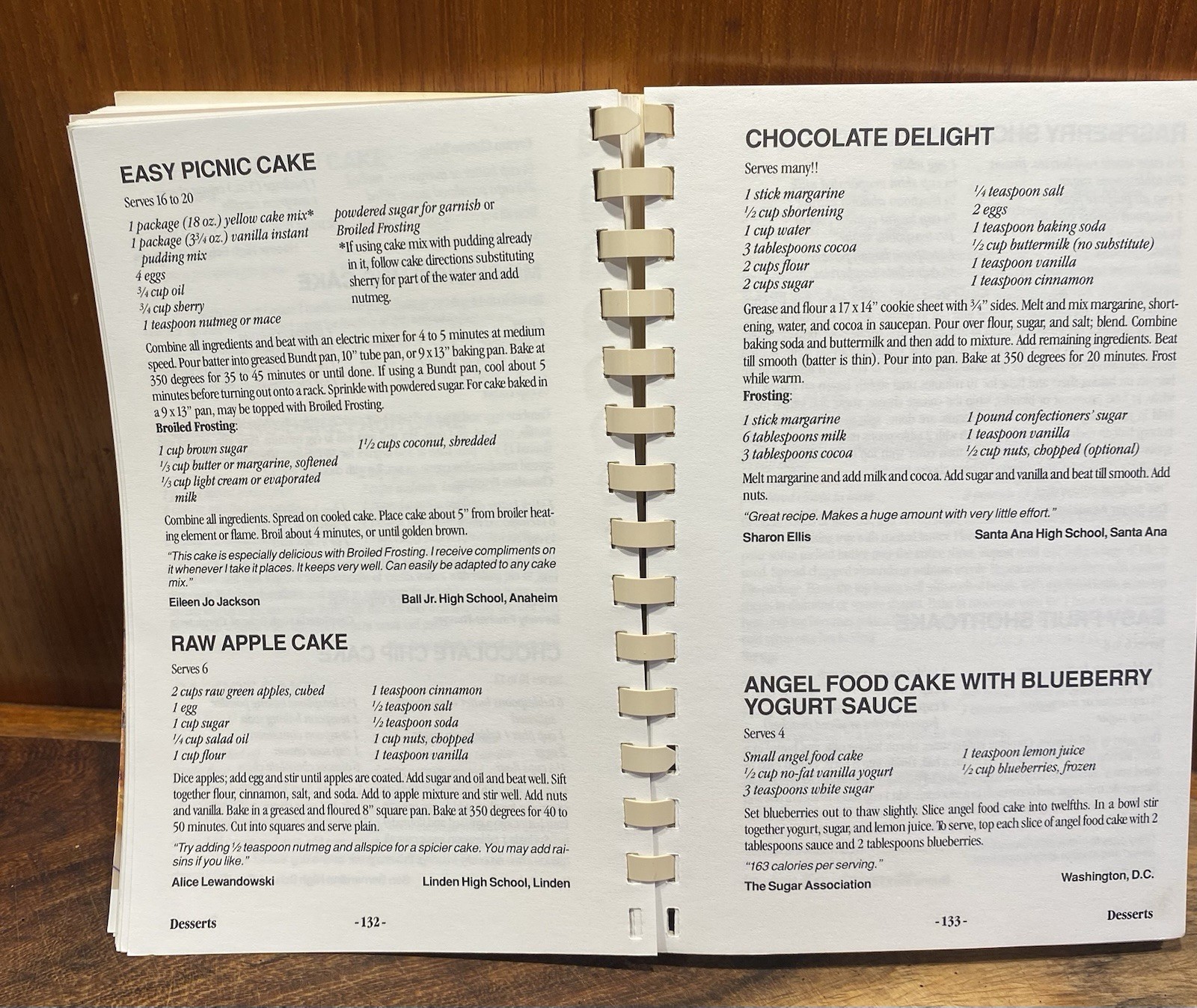 Vintage Recipe book California BBQ’S and Picnics & Parties CA Home Ec Teachers