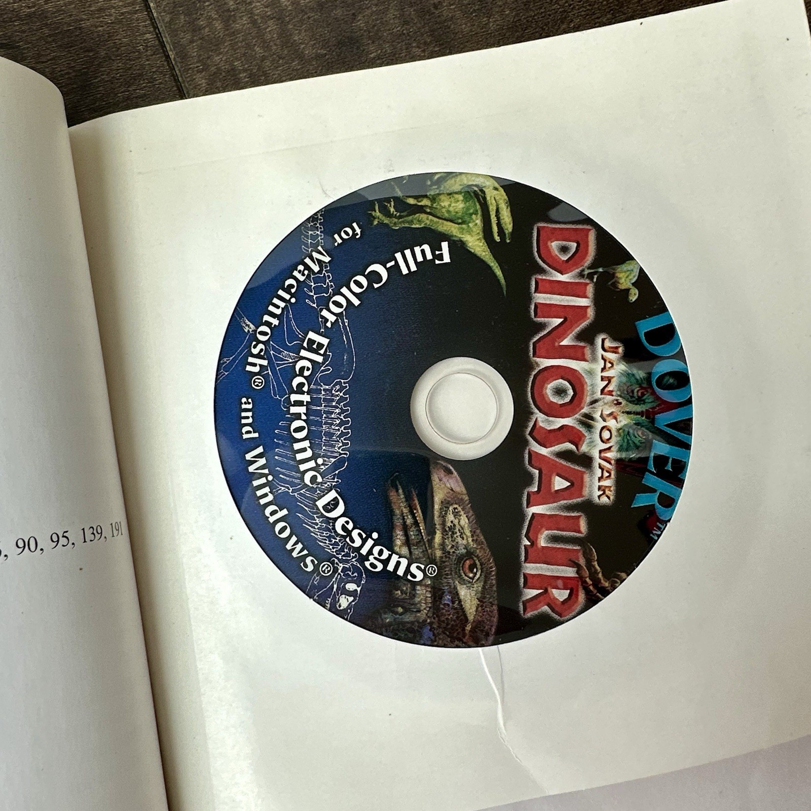 Jan Sovak Dinosaur CD-ROM & Book – 232 royalty-free designs for Macs & Windows