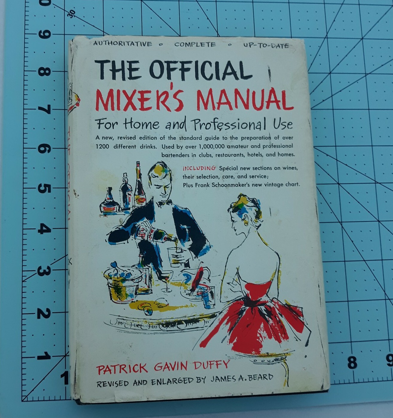 Offical MIXERS MANUAL Mixed Drinks Over 1200 Drinks 1956 Patrick Gavin Duffy HC