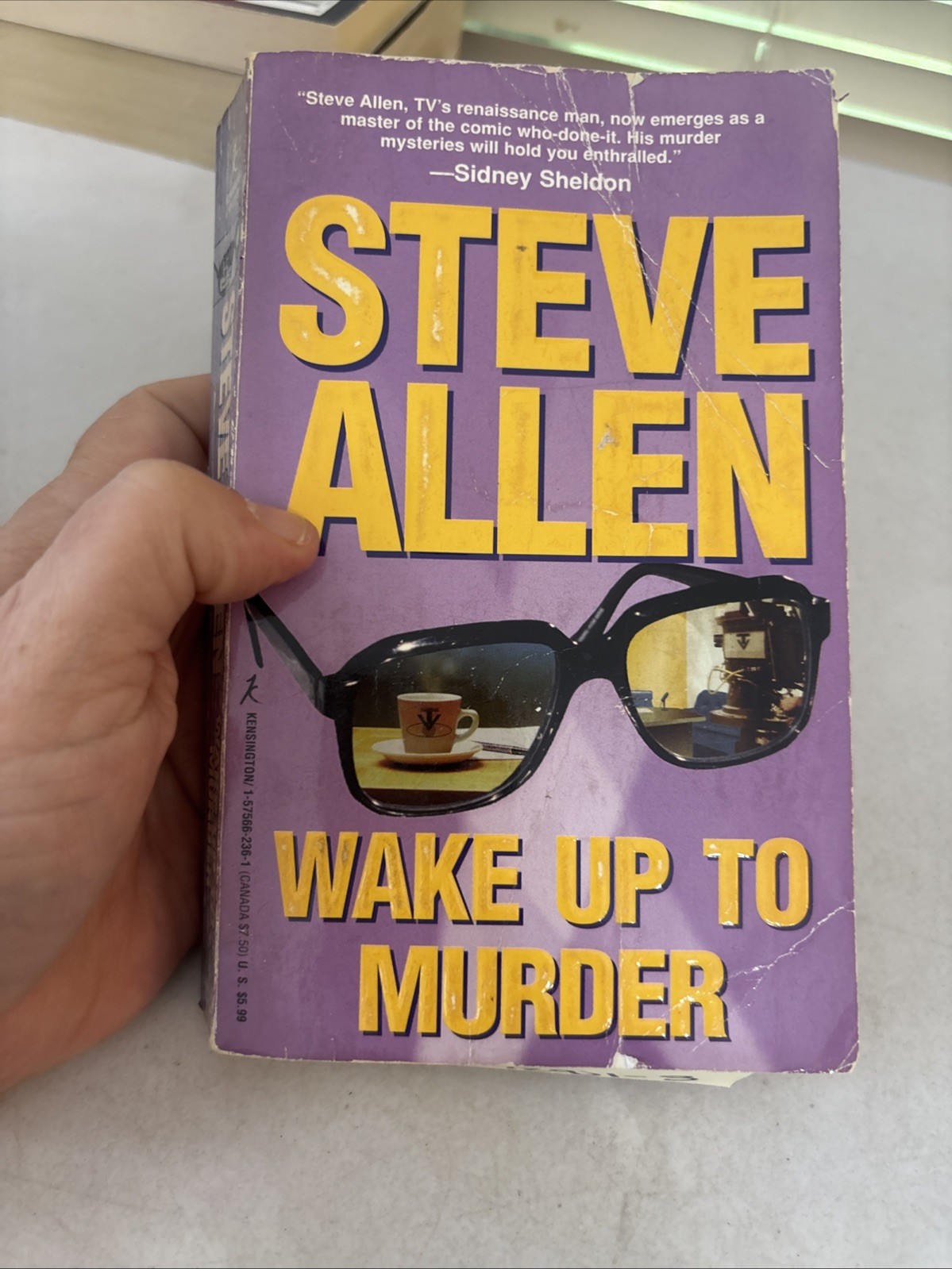 Lot of 10 – Mystery and Thrillers – Mixed Authors – FREE SHIPPING