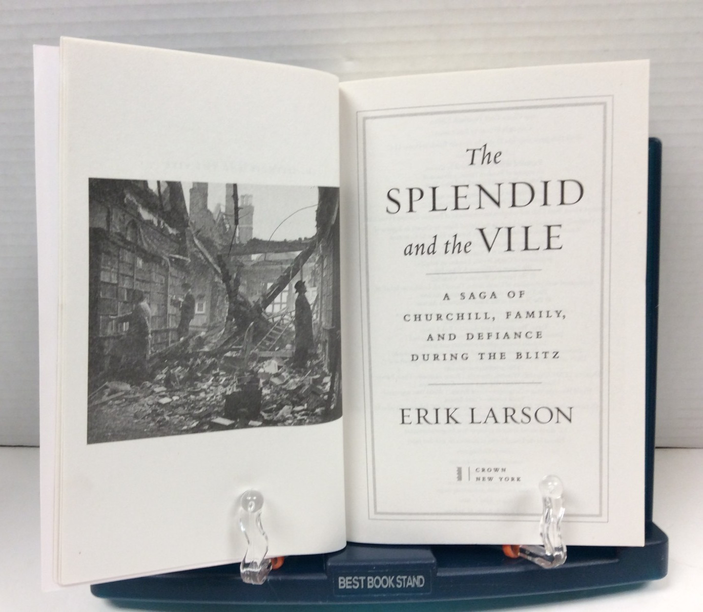ERIK LARSON – LOT OF 4 TRADE PBs Including Thunderstruck, Garden of Beasts