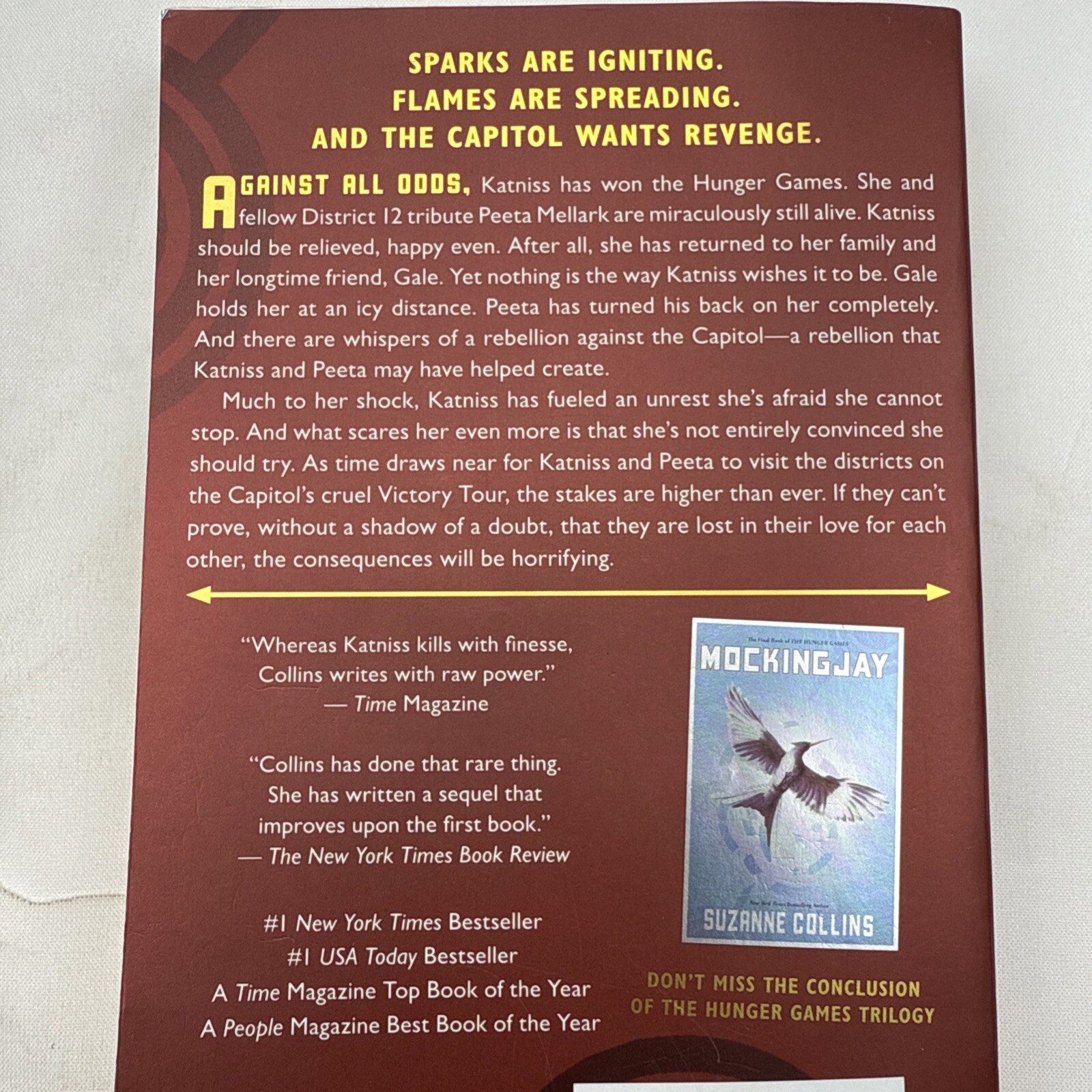 Catching Fire by Suzanne Collins Large Print Edition The Hunger Games Book 2 Lik