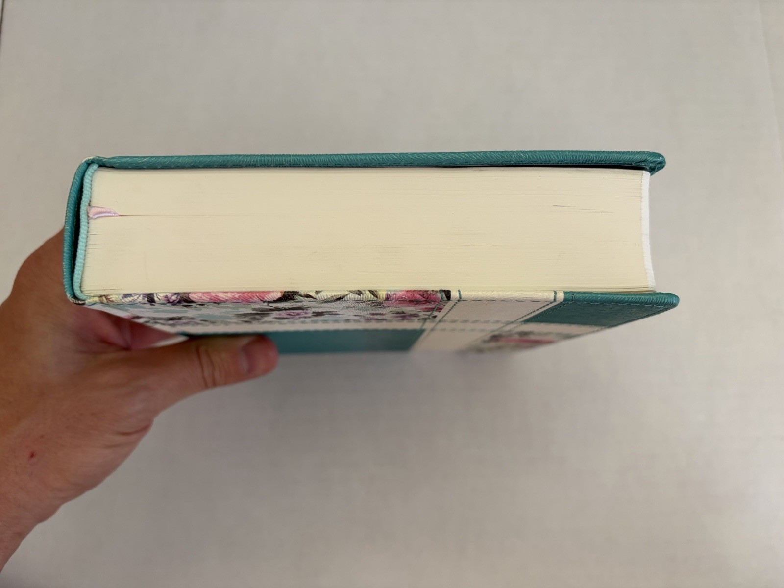 NKJV Notetaking Bible Teal Flowers Holman 2015