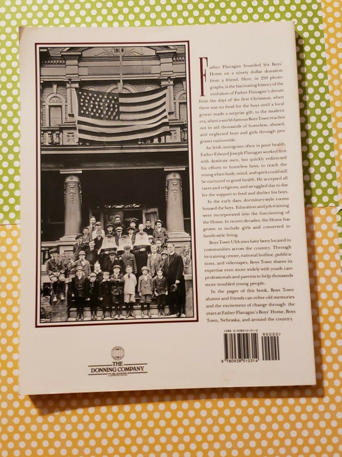 BOYS TOWN, A PHOTOGRAPHIC HISTORY, BARBARA A. LONNBORG, PAPERBACK, 1992