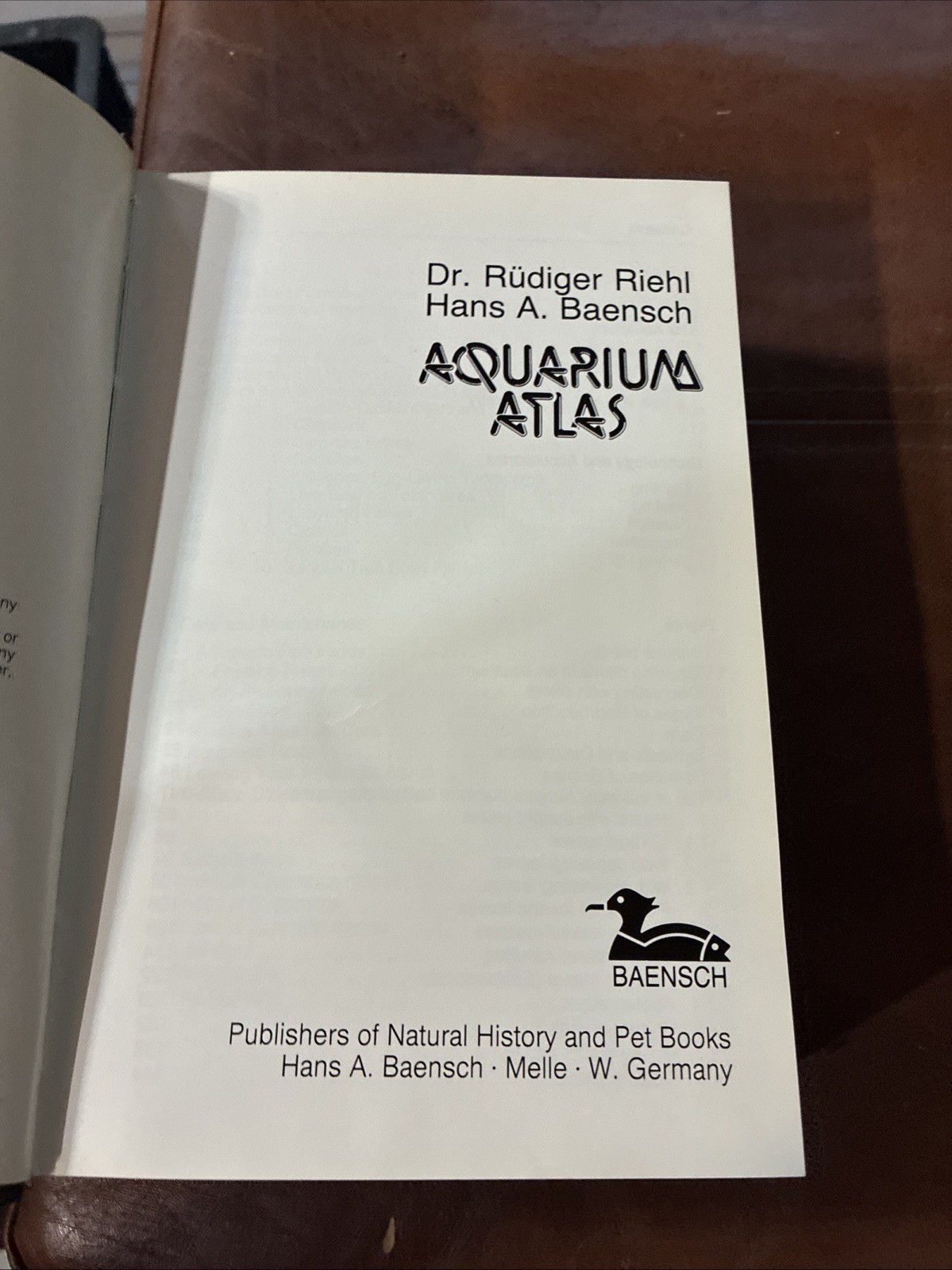Aquarium Atlas Hardcover – Rudiger Riehl & Hans A. Baensch Fish Plants 992 pg