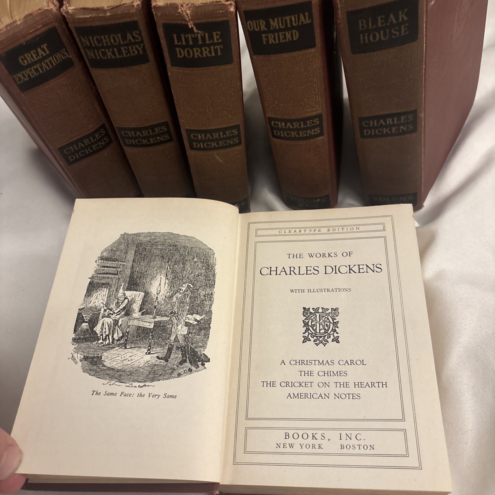 Charles Dickens 1936 Set of 6 Books Cleartype Edition – Not a Full Set