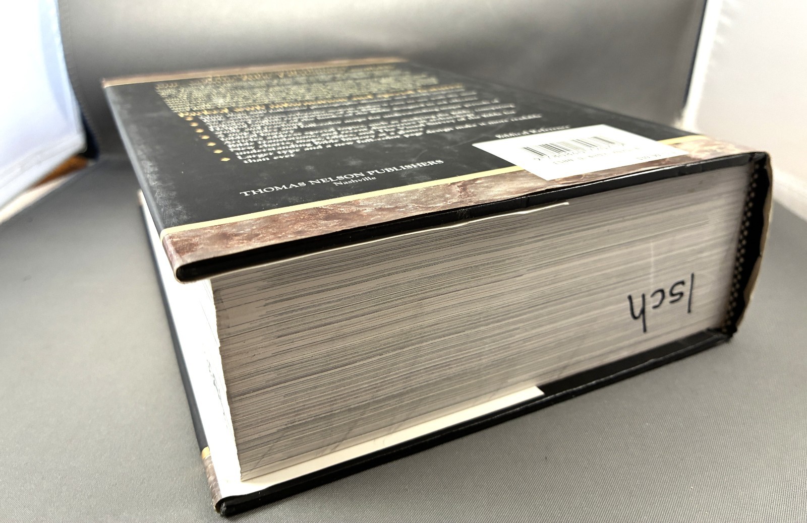 Nelson’s New Illustrated Bible Dictionary: Completely Revised and Updated