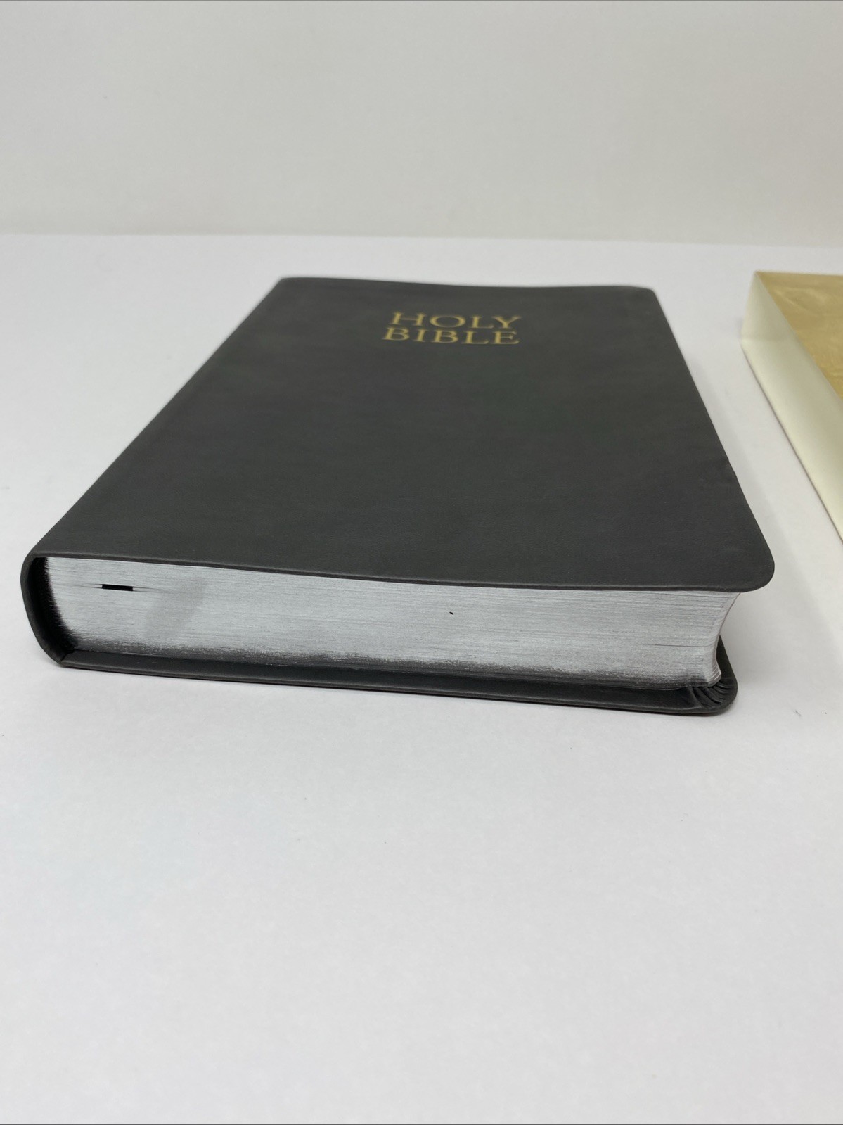 KJV Giant Print Bible (2014, Charcoal Simulated Leather) – TGS International