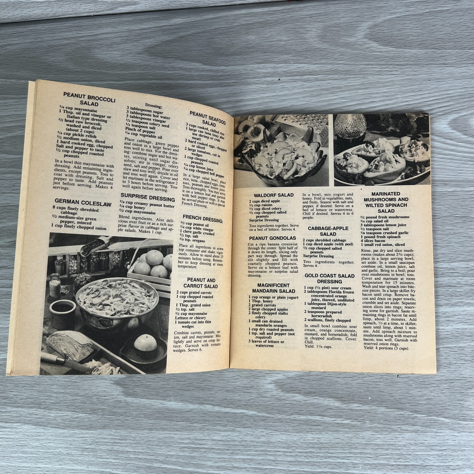 Vtg Recipe Guide 300 Sensational Salads Lucinda Berry 1982 Booklet New York City